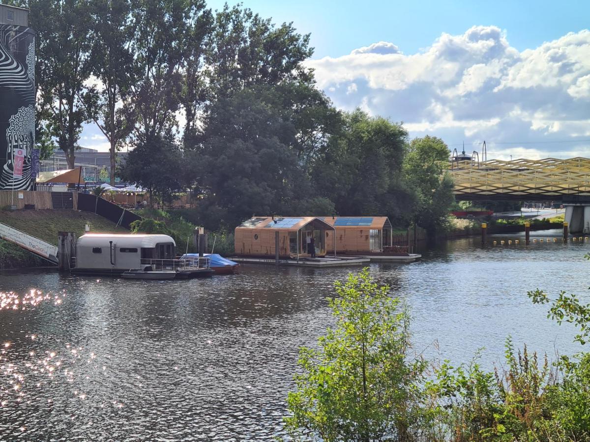 Orthen Wikkelboats @ Tramkade Den Boschヴィラ エクステリア 写真